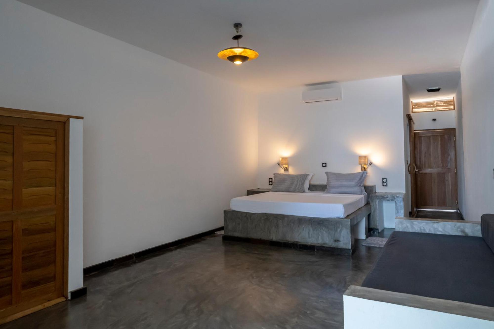 Swisscocobeach Nosy-Be Rom bilde